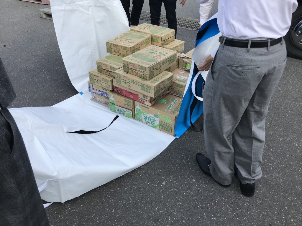 バラ積みでも手降ろし不要、省力化実験