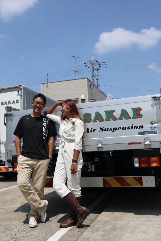 がる,がるちゃん,地球一周,地球二周,地球三周,地球四周,地球1周,地球2周,地球3周,地球4周,garuchan,garuchan01,挑戦者,冒険家,大型バイク,温泉ソムリエ,滝行,船舶一級,ダイビング,パラグライダー,マツコ,マツコ会議,バイク便,バイク女子,がるこ滝行の会,がるこ,NHK,密着,激レアさんを連れてきた,激レア,激レアさん,モデル,女性モデル,福田健児,栄興運,さかえこううん,トラック,トラガール