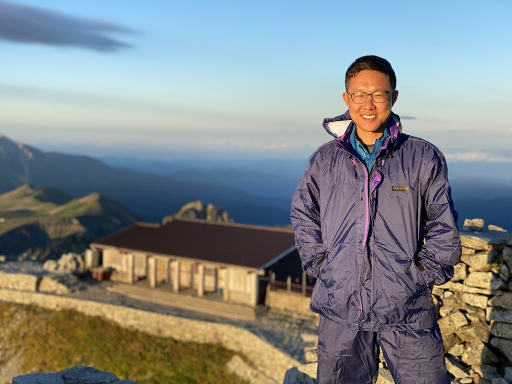 立山,たてやま,立山連峰,雄山,おやま,富山県最高地点,大汝山,おおなんじやま,富士ノ折立,ふじのおりたて,登頂,頂上,ご来光,室堂,むろどう,ミクリガ池,ミドリガ池,みくりが池温泉