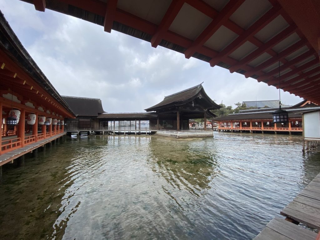 安芸の宮島,厳島,厳島神社,日本三景,世界文化遺産,大鳥居