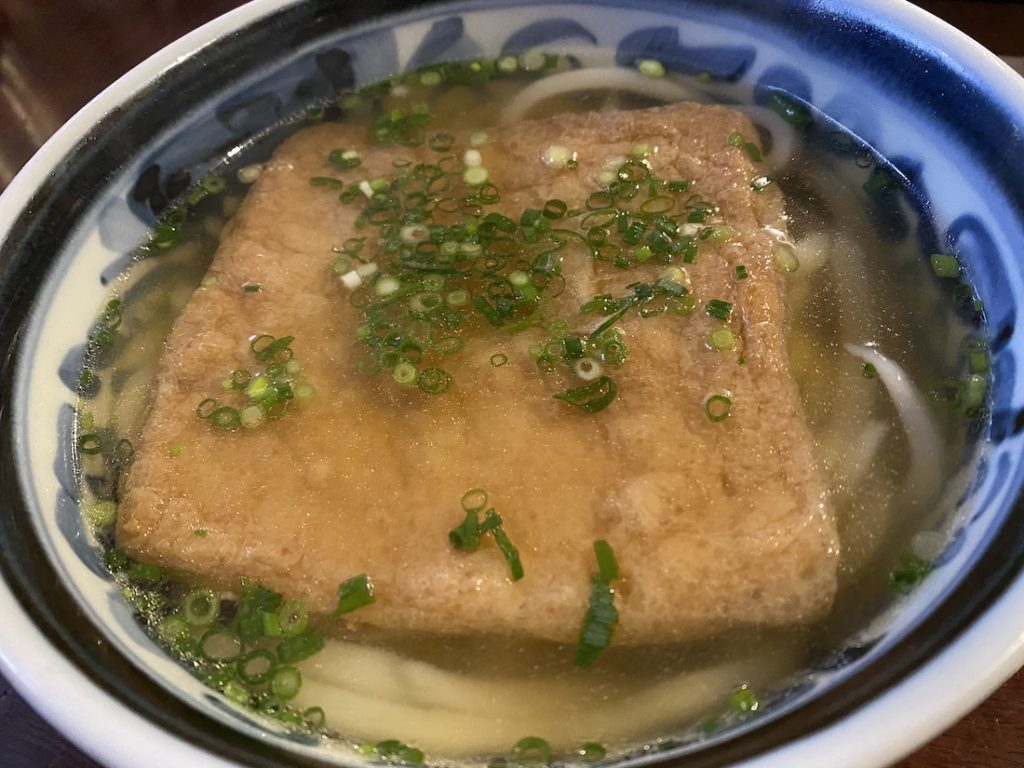食べログ百名店2020,うどん本陣 山田家 讃岐本店,釜ぶっかけ,ぶっかけうどん,きつねうどん,さぬきうどん,讃岐うどん,香川県,手打ちうどん