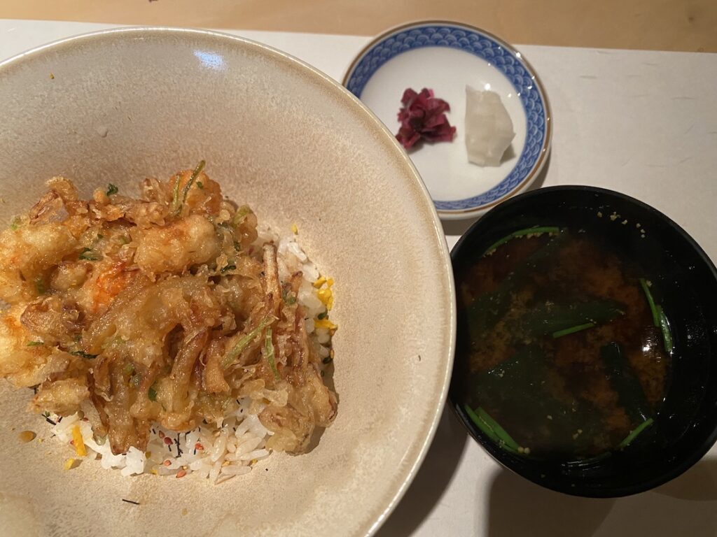北新地のてんぷら木坂の天丼