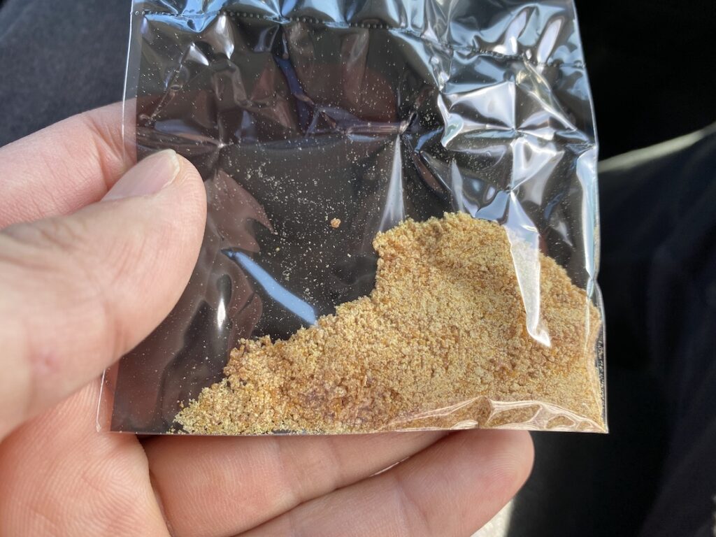 砂プリンの粉末カラメル